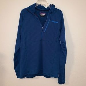 Patagonia Quarter ZIP